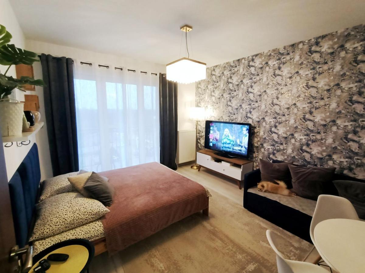 2-Room Apartment Nowy Dwor Mazowiecki Bagian luar foto