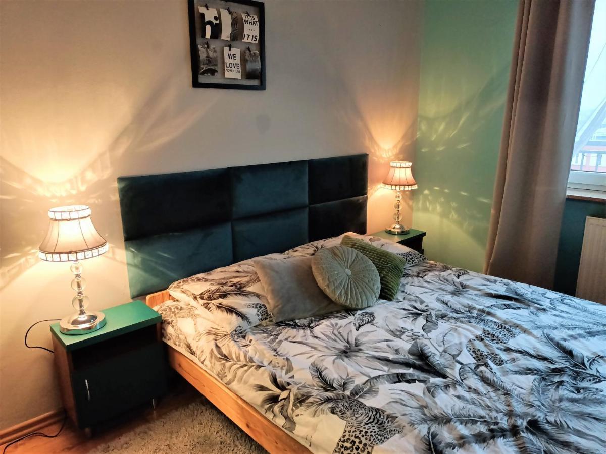 2-Room Apartment Nowy Dwor Mazowiecki Bagian luar foto