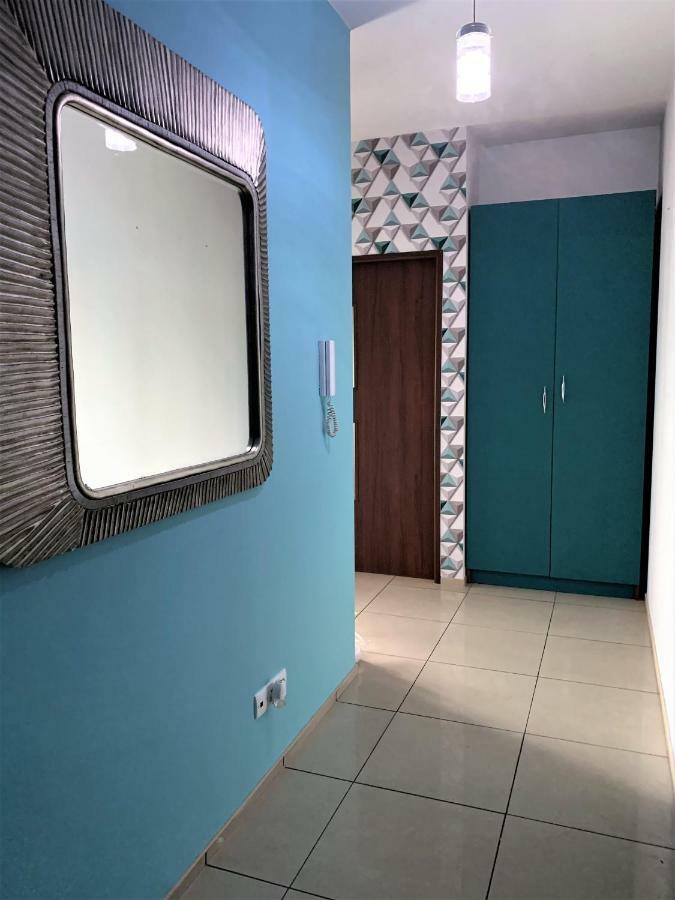 2-Room Apartment Nowy Dwor Mazowiecki Bagian luar foto