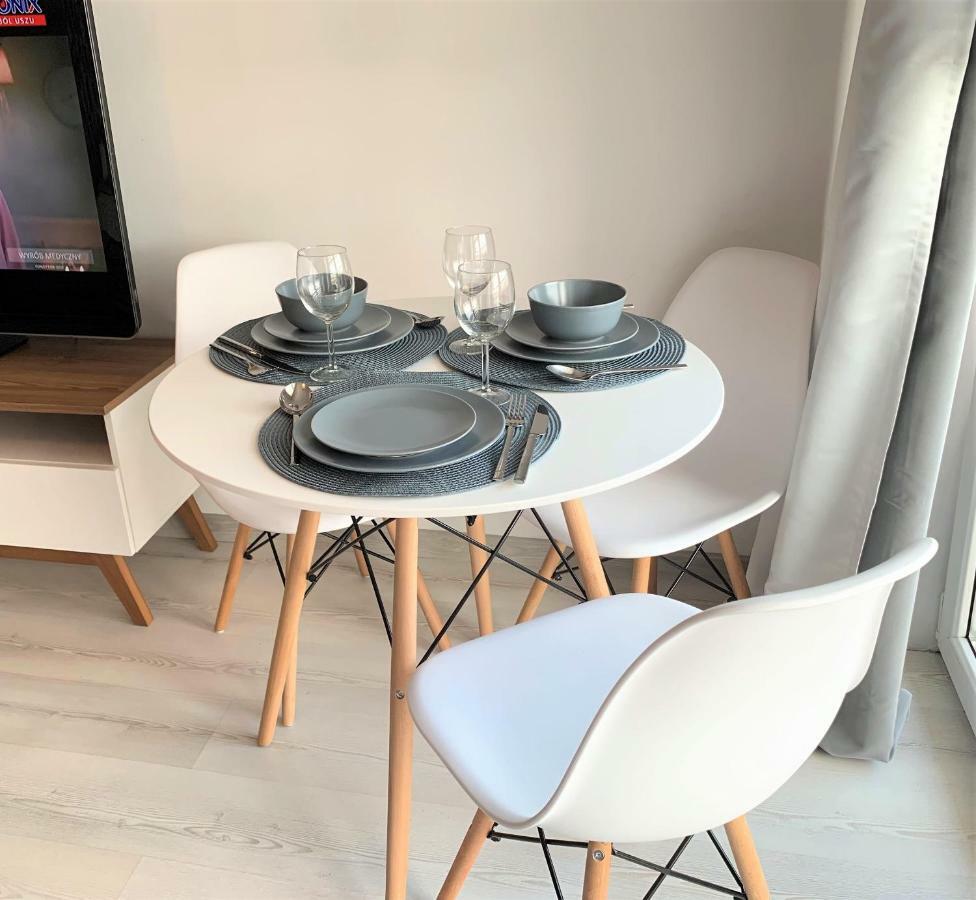 2-Room Apartment Nowy Dwor Mazowiecki Bagian luar foto